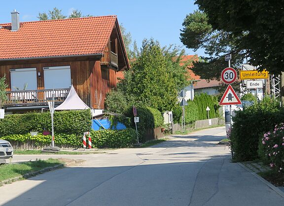 Kreuzung „Am Waldrand“ Kreuzung „Am Waldrand“