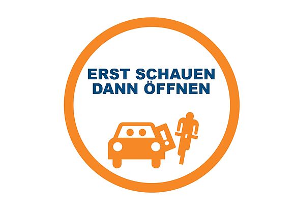 Dooring 2 Rechte Hand zum Türöffner, schauen, dann öffnen