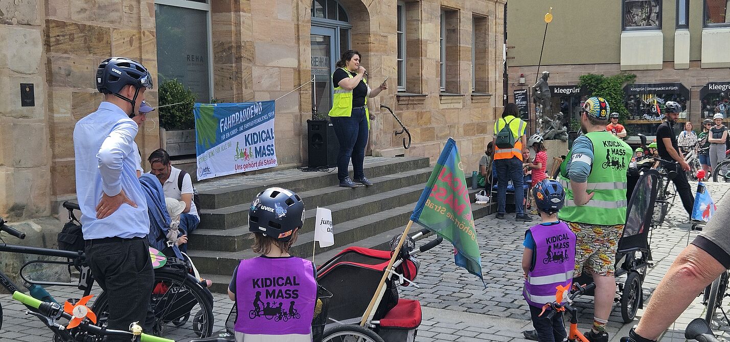 Begrüßung zur Kidical Mass Begrüßung zur Kidical Mass