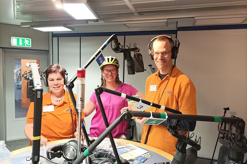 Im Studio Bayern 2 mit Birgit Magiera Radio BR2